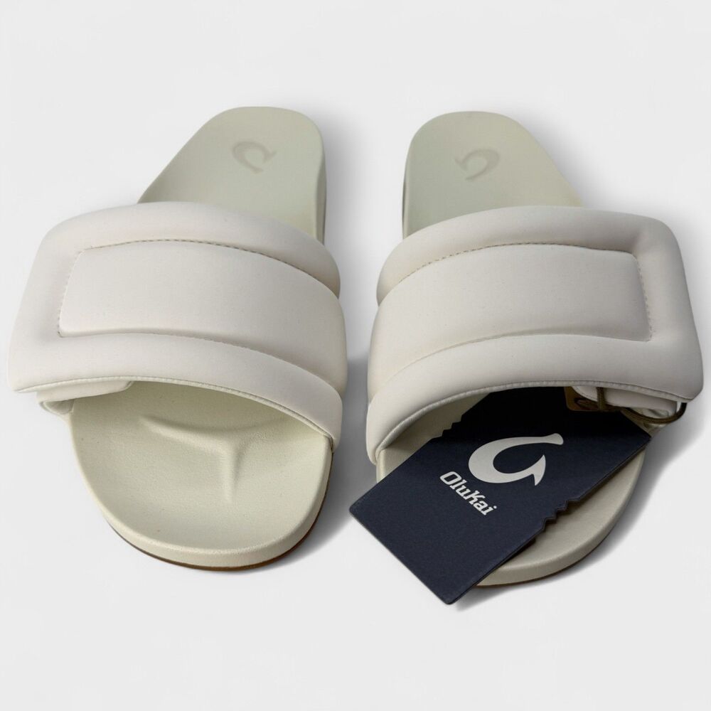 OluKai Sunbeam Puffy Slide Sandals Womens Size 9 Off White Arch Support NWOB